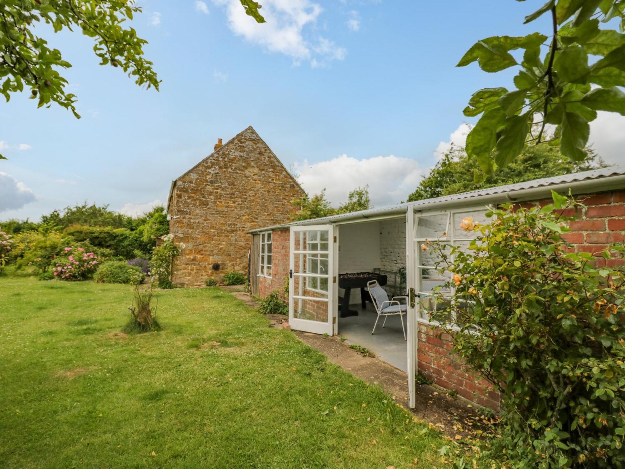 Priors Mead Villa Banbury Exterior photo