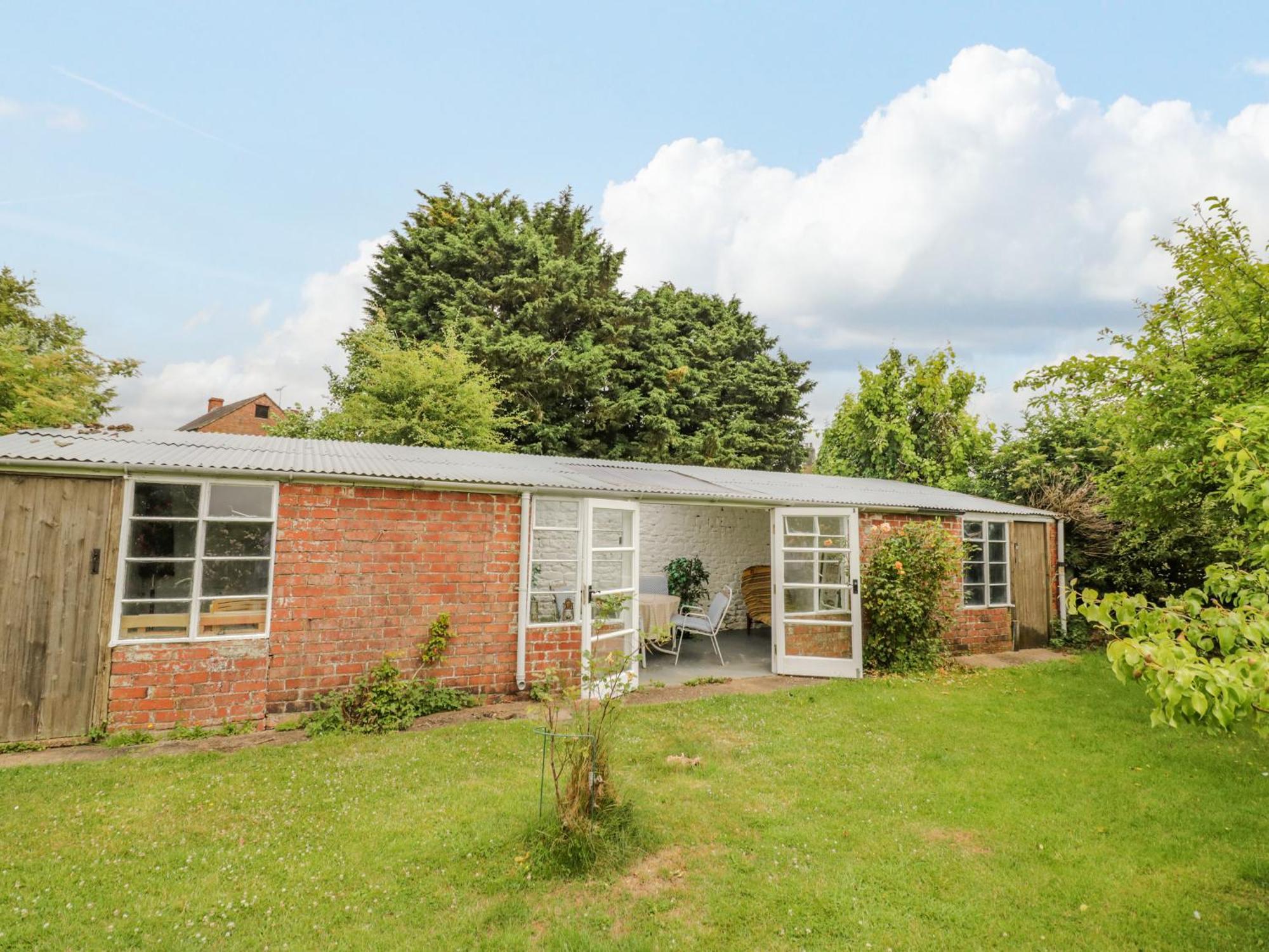 Priors Mead Villa Banbury Exterior photo